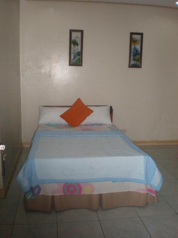 Liberty Park Pension Puerto Princesa Стая снимка