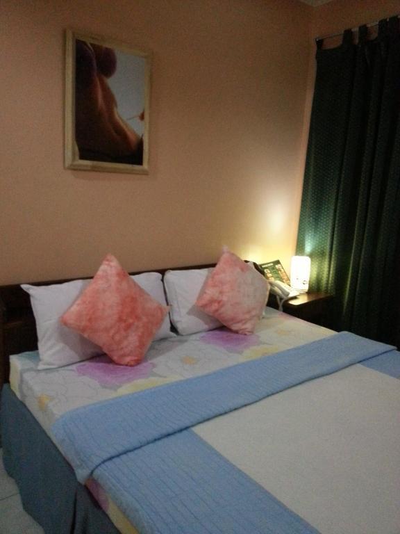 Liberty Park Pension Puerto Princesa Стая снимка