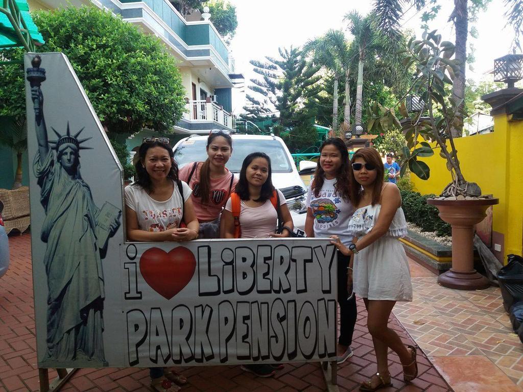 Liberty Park Pension Puerto Princesa Екстериор снимка