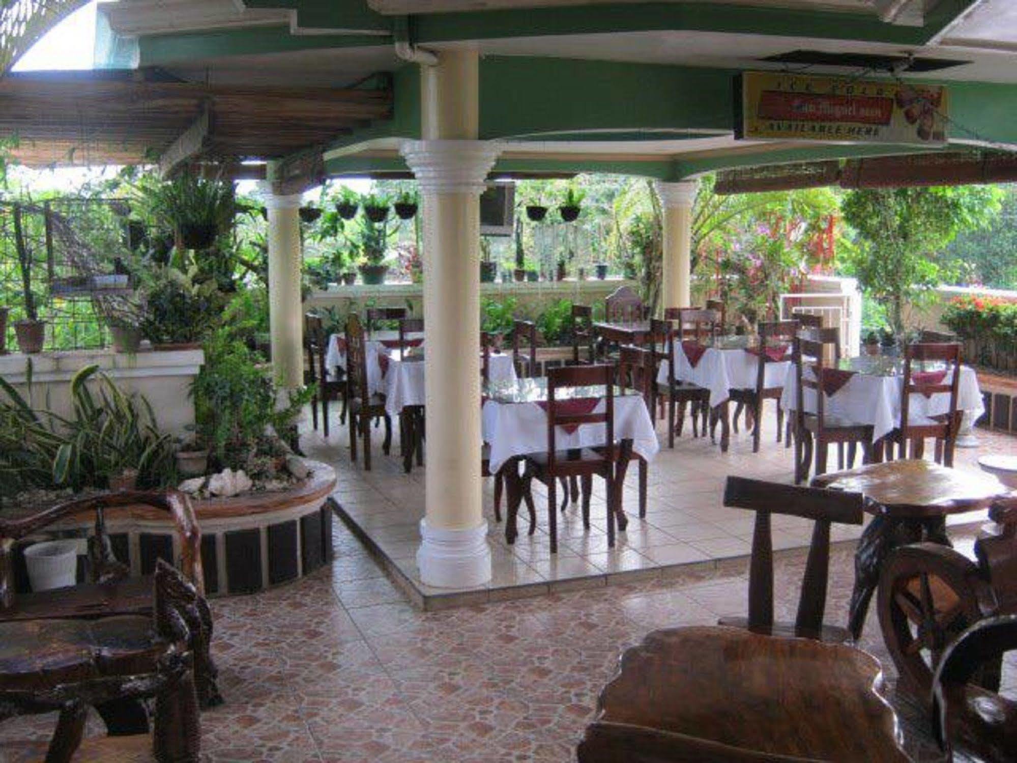 Liberty Park Pension Puerto Princesa Екстериор снимка