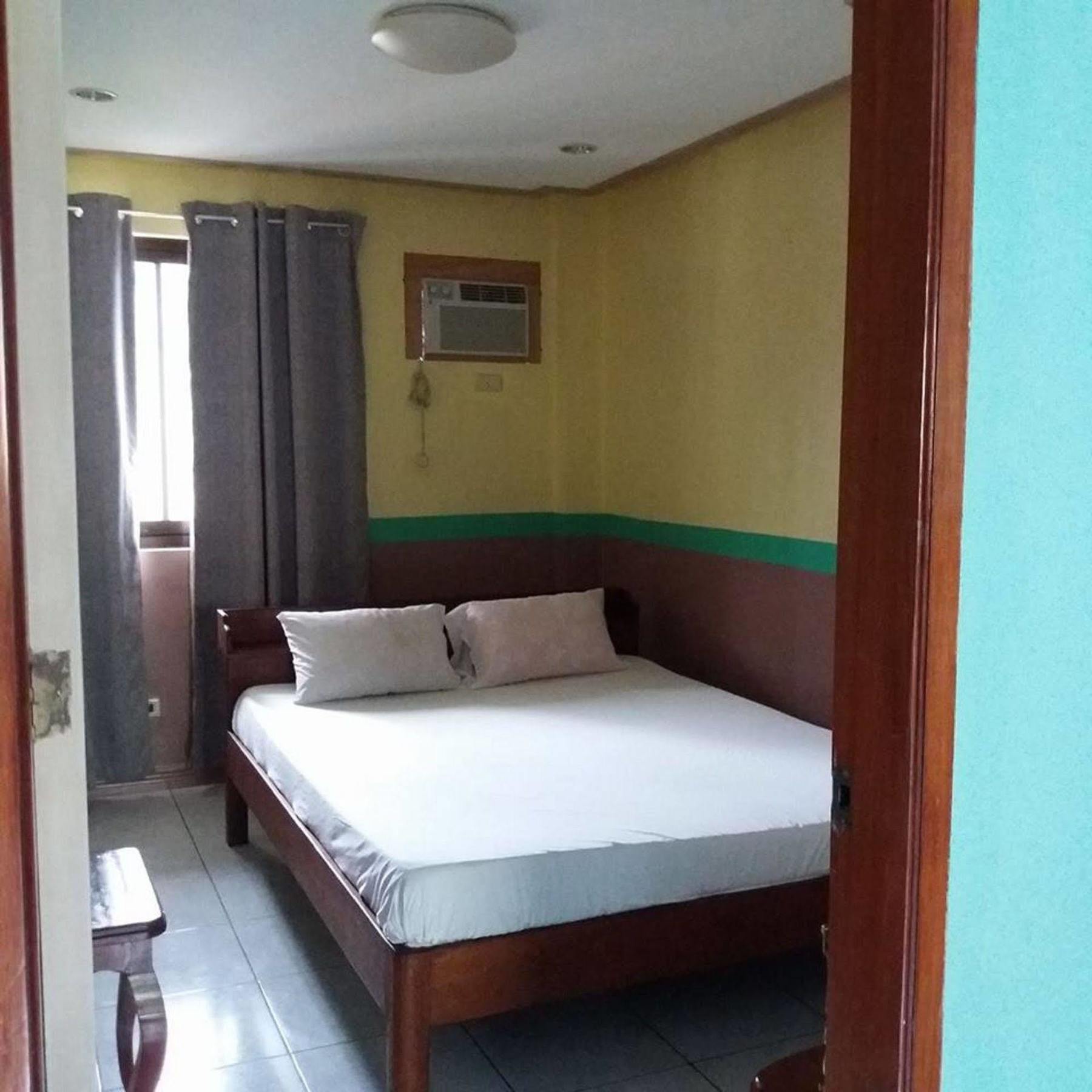 Liberty Park Pension Puerto Princesa Екстериор снимка