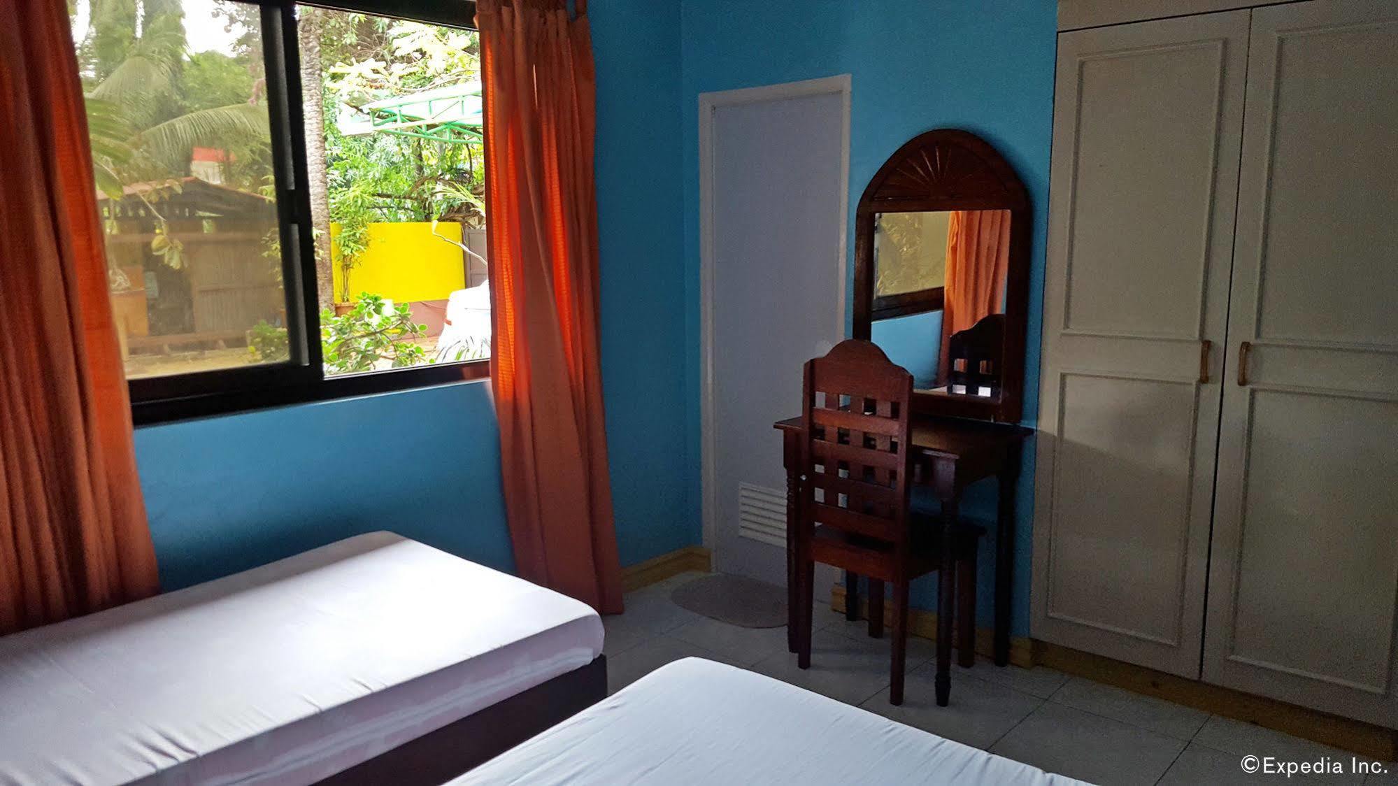 Liberty Park Pension Puerto Princesa Екстериор снимка